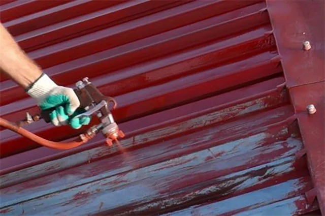 Thi công sơn lót epoxy chống rỉ cho kết cấu sắt mạ kẽm