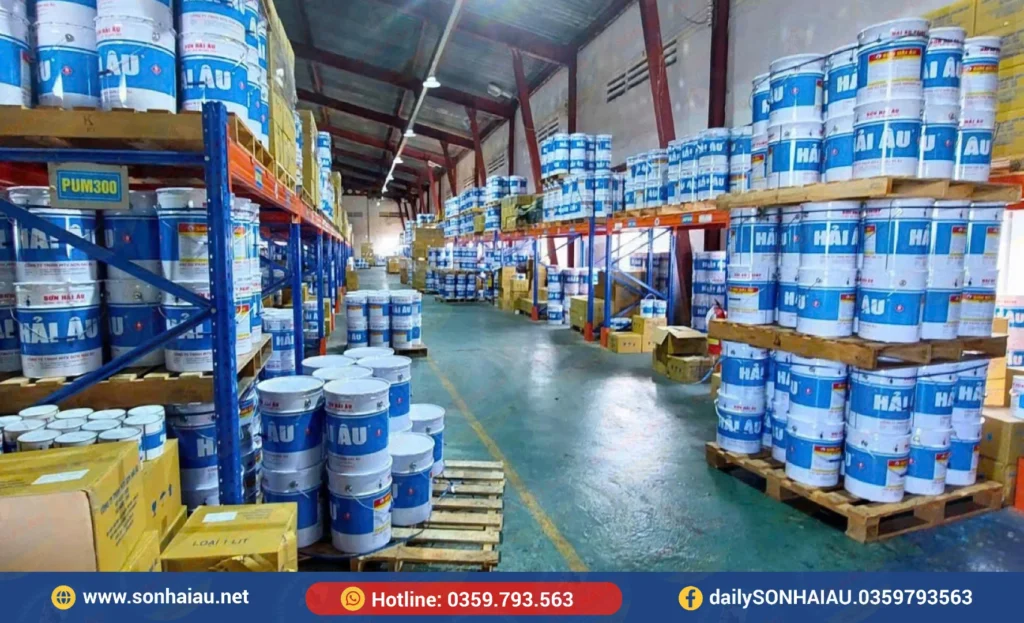 Hệ thống kho bãi Sơn Hải Âu lưu trữ sơn công nghiệp và sơn tàu biển trước khi vận chuyển đến công trình