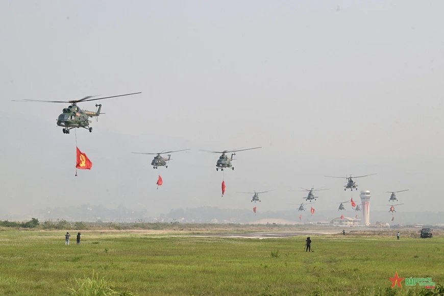 Sơn quân đội Sơn Hải Âu ứng dụng trong bảo vệ trực thăng và thiết bị kỹ thuật quân sự